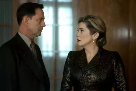 Wschód - Zachód - galeria zdjęć - filmweb
