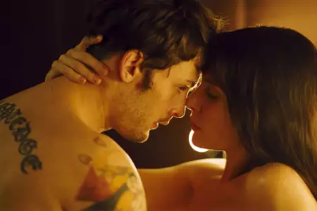 Les yeux de sa mère - galeria zdjęć - filmweb