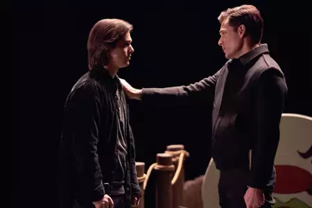 Nawiedzona agencja - galeria zdjęć - filmweb