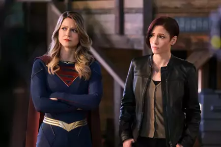 Supergirl - galeria zdjęć - filmweb