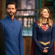 Supergirl - galeria zdjęć - filmweb