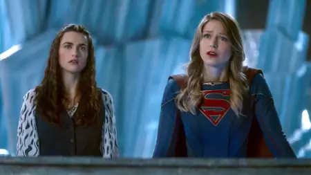 Supergirl - galeria zdjęć - filmweb