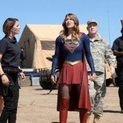 Supergirl - galeria zdjęć - filmweb