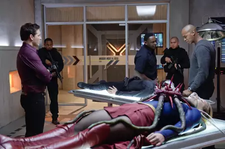Supergirl - galeria zdjęć - filmweb