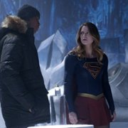 Supergirl - galeria zdjęć - filmweb