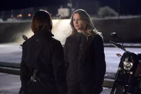 Supergirl - galeria zdjęć - filmweb