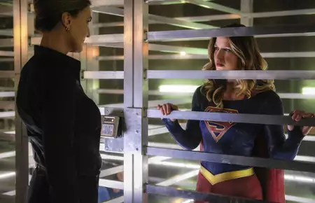 Supergirl - galeria zdjęć - filmweb