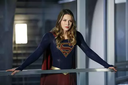 Supergirl - galeria zdjęć - filmweb