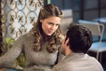 Supergirl - galeria zdjęć - filmweb