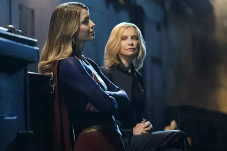 Supergirl - galeria zdjęć - filmweb