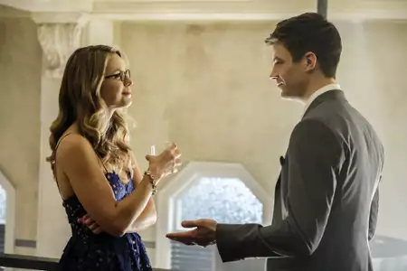 Supergirl - galeria zdjęć - filmweb