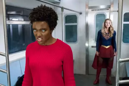 Supergirl - galeria zdjęć - filmweb