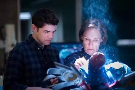 Supergirl - galeria zdjęć - filmweb