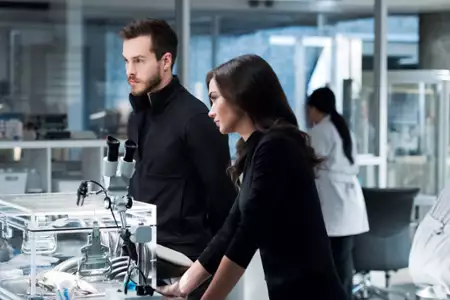 Supergirl - galeria zdjęć - filmweb
