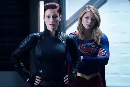 Supergirl - galeria zdjęć - filmweb