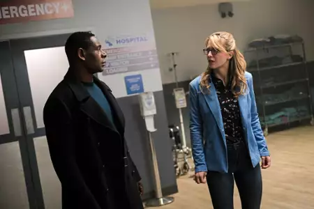 Supergirl - galeria zdjęć - filmweb