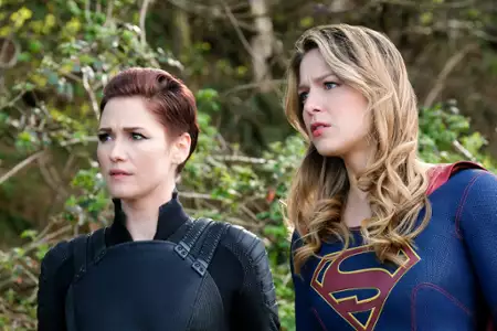 Supergirl - galeria zdjęć - filmweb