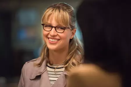 Supergirl - galeria zdjęć - filmweb