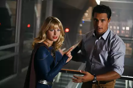 Supergirl - galeria zdjęć - filmweb