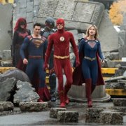 Supergirl - galeria zdjęć - filmweb