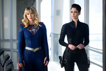 Supergirl - galeria zdjęć - filmweb