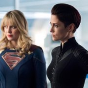 Supergirl - galeria zdjęć - filmweb