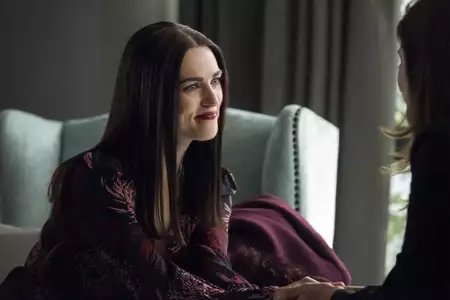 Supergirl - galeria zdjęć - filmweb