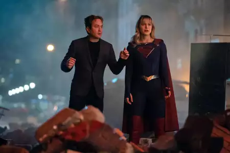 Supergirl - galeria zdjęć - filmweb