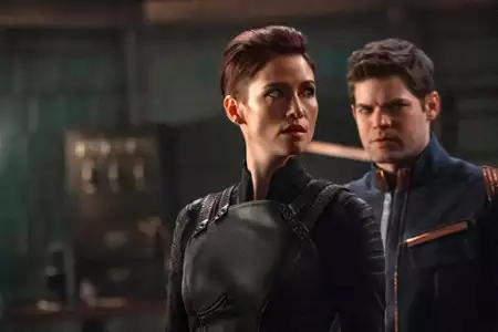 Supergirl - galeria zdjęć - filmweb
