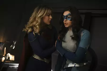 Supergirl - galeria zdjęć - filmweb