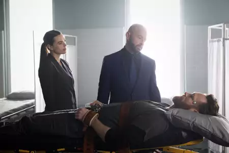 Supergirl - galeria zdjęć - filmweb