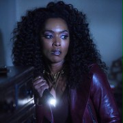 Angela Bassett