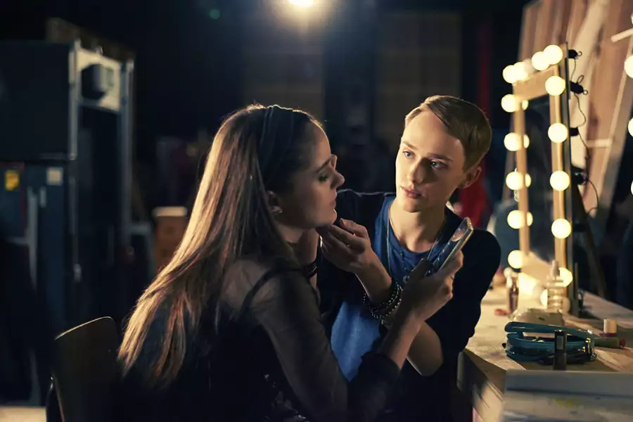 Słowo na A - galeria zdjęć - filmweb