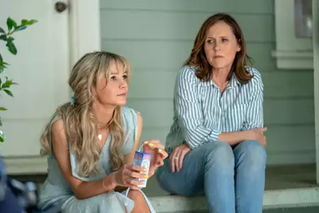 Obiecująca. Młoda. Kobieta. - galeria zdjęć - filmweb