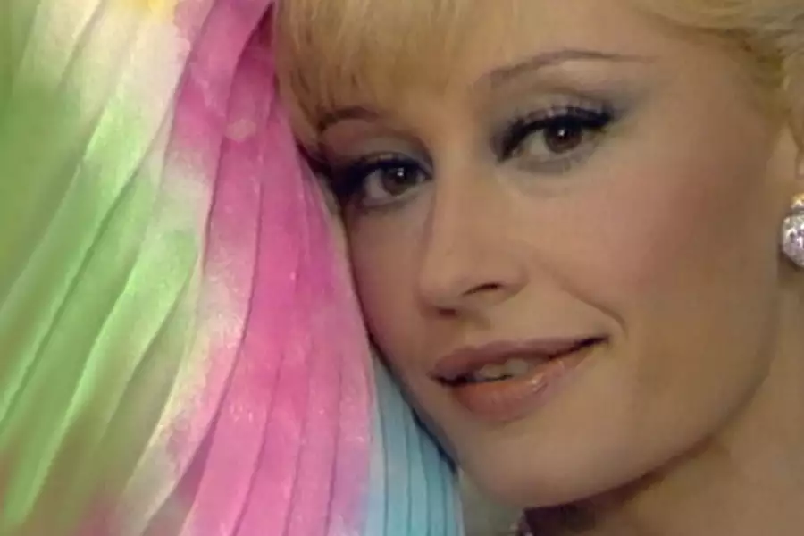 Raffa - galeria zdjęć - filmweb