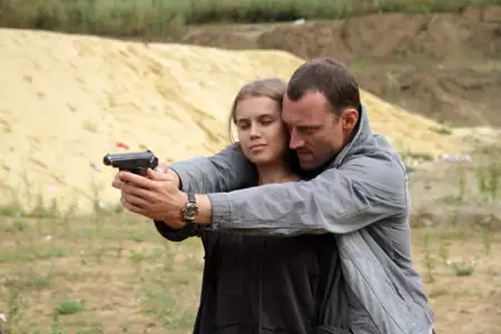 Stalnaya babochka - galeria zdjęć - filmweb