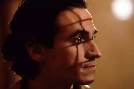 Largo - galeria zdjęć - filmweb