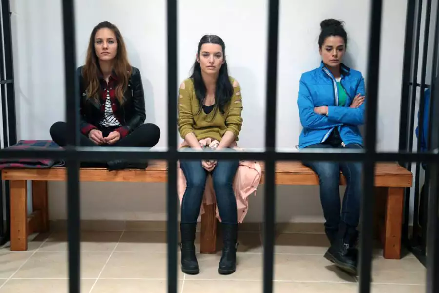 Kontrakt na miłość - galeria zdjęć - filmweb