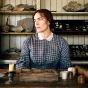 Ammonite - galeria zdjęć - filmweb