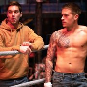 Beautiful Disaster - galeria zdjęć - filmweb
