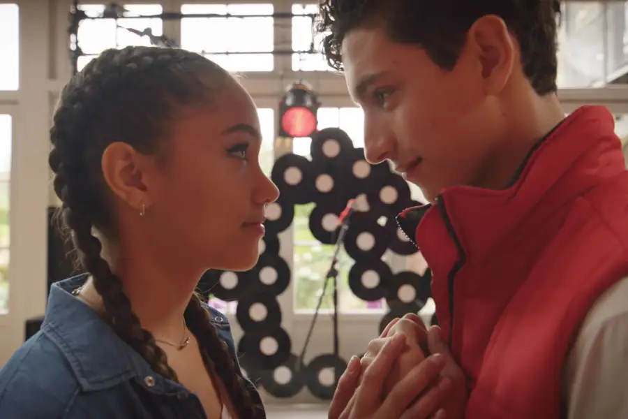 The Lodge - galeria zdjęć - filmweb