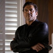 Vince Colosimo w Reef Break