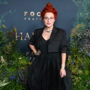 Hamnet - galeria zdjęć - filmweb