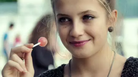 Nieletnie amatorki - galeria zdjęć - filmweb
