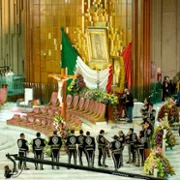 Guadalupe: Madre de la Humanidad - galeria zdjęć - filmweb