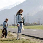 L'enfant d'en haut - galeria zdjęć - filmweb