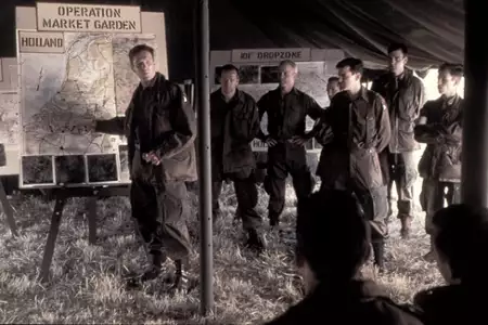 Kompania braci - galeria zdjęć - filmweb