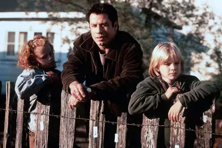 Fenomen - galeria zdjęć - filmweb