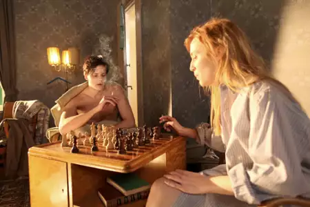 Simon i dęby - galeria zdjęć - filmweb