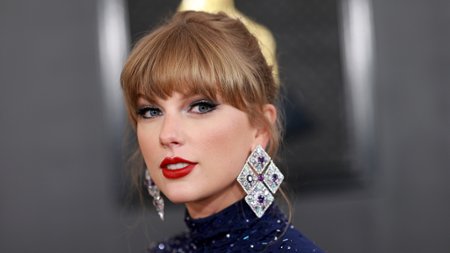 Taylor Swift kontra Scooter Braun - galeria zdjęć - filmweb